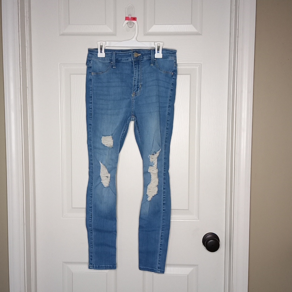 Hollister Distressed Destructed High-Rise Denim Legging Advanced Stretch…